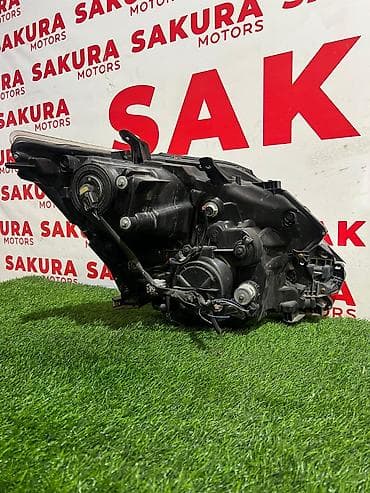 козырек виш: Комплект передних фар Toyota Б/у, Оригинал, Япония — 5
