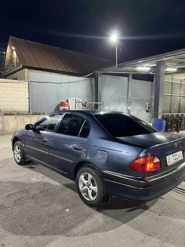 corolla e120: Toyota Avensis: 1999 г., 1.8 л, Механика, Бензин, Седан — 7