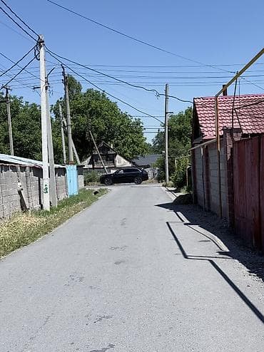 сдаю дом район баят: Продается дом барачного типа в районе ГЭС-2, 67 кв., имеется отдельный — 3