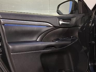 prius v: Toyota Highlander: 2019 г., 3.5 л, Автомат, Бензин, Кроссовер — 7