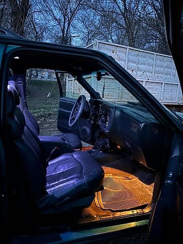 subaru legacy 1996: Chevrolet Blazer: 1996 г., 4.3 л, Автомат, Бензин, Внедорожник — 4