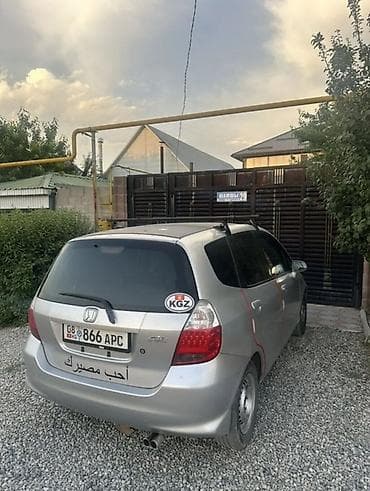 fit 2: Honda Fit: 2002 г., Хэтчбэк — 2