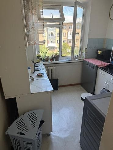 8: 3 комнаты, 58 м², 10 мкр 104 серия, 4 этаж — 3