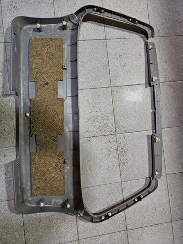 доски delta by axent с дополнительными планками: Обшивка багажника Subaru 1997 г., Б/у, Оригинал, Япония — 3