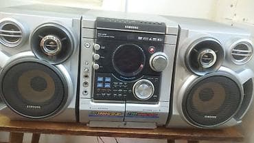 Телевизоры: Продаётся музыкальный центр Самсунг Samsung б.у. город Ош. цена — 9
