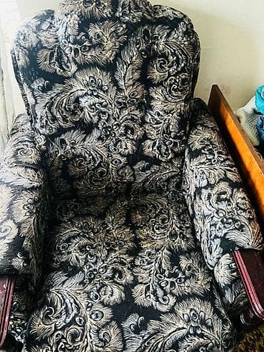 адель спальный гарнитур: Кресло с высоким мягким подголовником и глубоким сиденьем. Обивка — — 1