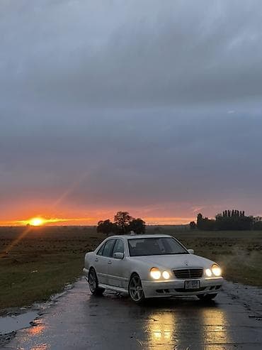 x treil: Mercedes-Benz E-Class: 2000 г., 4.3 л, Автомат, Бензин, Седан — 1