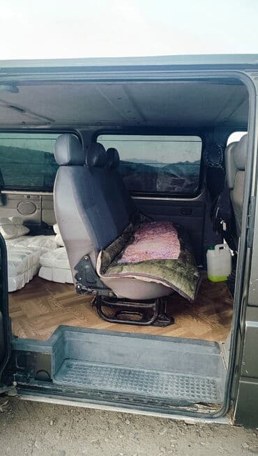 машинка для полировки фар: Ford Transit: 2000 г., 2.5 л, Механика, Дизель, Минивэн — 7
