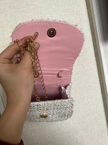 сумки для инструментов: Новая детская сумочка на девочку 
Цена 400 с — 5