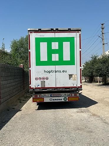 cd 70: Прицеп, Krone, Шторный — 3