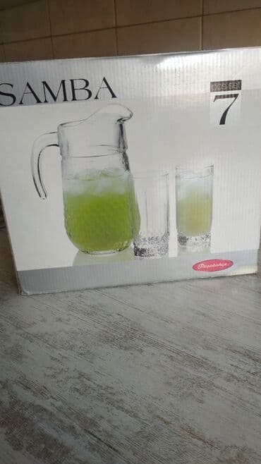 ваза бокал: Продаю посуду: 1.Набор посуды 6 стаканов и кувшин. Цена 800 сом. 2 — 2