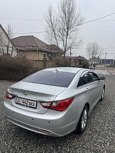 sprinter 2 7: Hyundai Sonata: 2011 г., 2 л, Автомат, Газ, Седан — 4