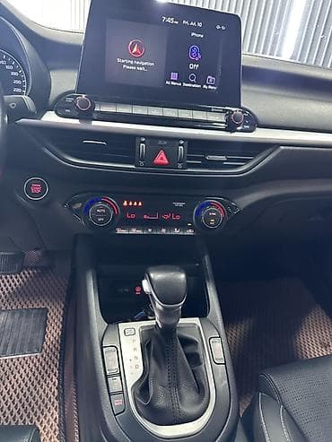 кнопка аппарат: Kia K3: 2019 г., 1.6 л, Автомат, Бензин, Седан — 4