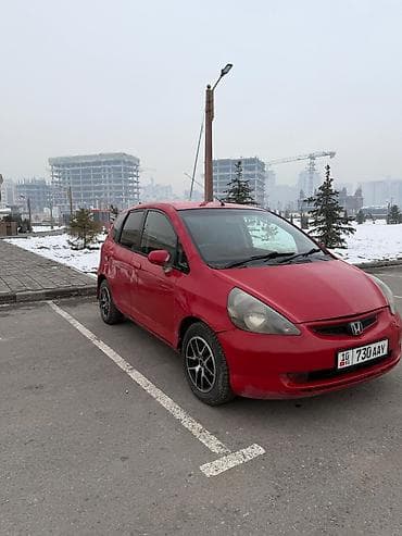 Honda Fit: 2002 г., 1.3 л, Автомат, Бензин, Хэтчбэк