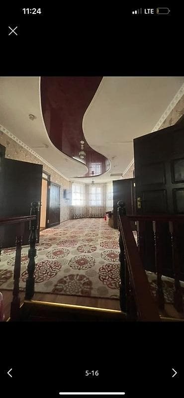 osh hostel: Двухэтажный кирпичный дом. Адрес: Фуркат, улица Нурмамат ажы — 7