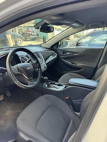 lada vesta: Chevrolet Malibu: 2017 г., 1.5 л, Автомат, Бензин, Седан — 9