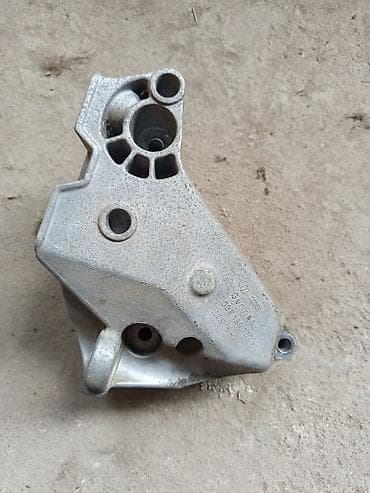 Подушка мотора Volkswagen