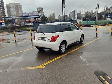 sv 40: Toyota ist: 2004 г., 1.3 л, Автомат, Бензин, Хэтчбэк — 3