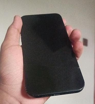 galaxy s19: IPhone 15 Plus, Черный — 4