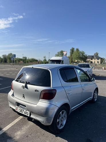 Продажа авто: Toyota Vitz: 2000 г., 1 л, Автомат, Бензин, Хэтчбэк — 5