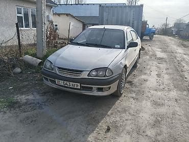 каракол авто: Toyota Avensis: 1999 г., 1.8 л, Кол менен иштөөчү, Бензин, Седан — 2