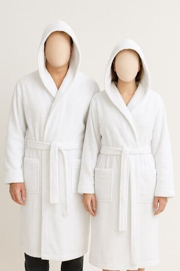 белая ночная сорочка: Женский халат.
Метериал пенка — 3