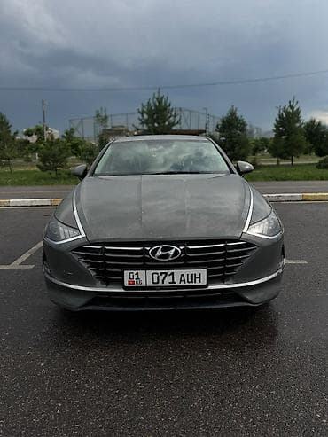 spark 2012: Hyundai Sonata: 2021 г., Автомат, Бензин, Седан — 2