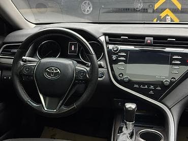 Toyota: Toyota Camry: 2018 г., 2.5 л, Автомат, Бензин, Седан — 3