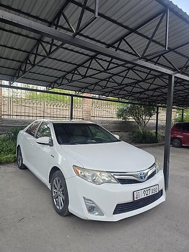 Продажа авто: Toyota Camry: 2012 г., Вариатор, Гибрид, Седан — 4