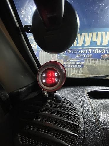 пульт от авто: Renault Kangoo: 2004 г., Вариатор, Газ — 2