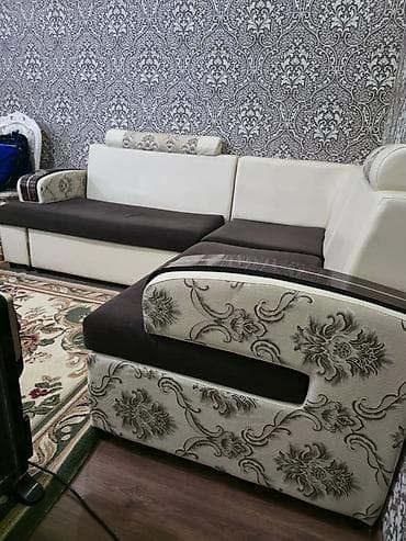 углов: Угловой диван, C подушками — 6