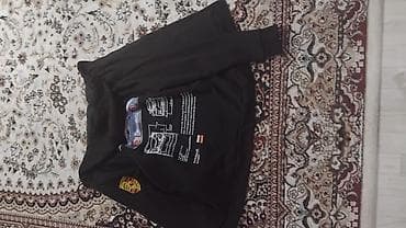 armani exchange: Мужская одежд:всё по 2000 сомфутболки по 1500 1) Свитшот — 5