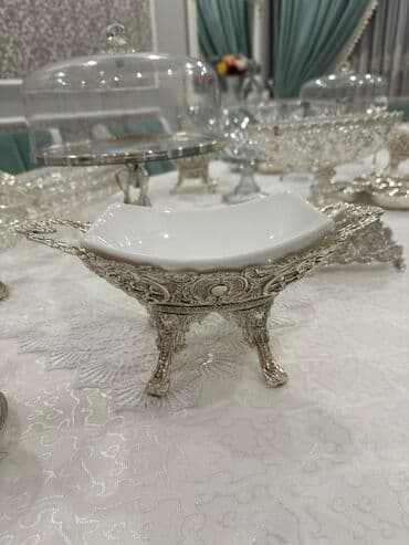 мельхиоровый набор: Распродаю Набор мельхиоровой посуды -дёшево 1.ваза для фруктов -2 шт — 5