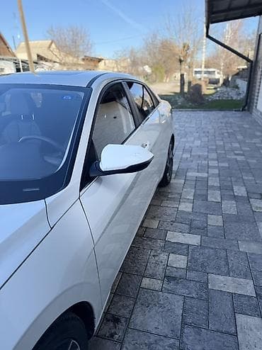 hyunda: Hyundai Elantra: 2024 г., 1.5 л, Бензин, Седан — 6