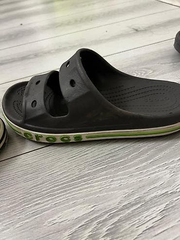 Мырзалардын бут кийими: Пара сланцев Crocs для взрослых.одна пара 200 сом две за 400 — 5