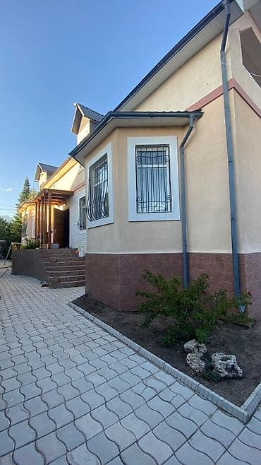 нуран парк: Гостиница на Иссык-Куле, Чолпон-Ата — 2