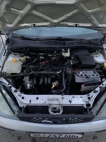 audu a4: Ford Focus: 2002 г., 1.6 л, Ручные, Газ, Универсал — 5