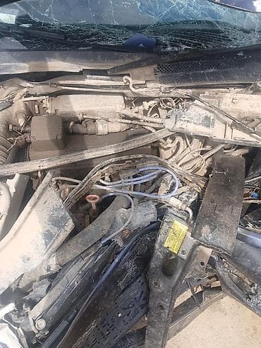 Продажа авто: Volkswagen Vento: 1993 г., Механика, Бензин, Седан — 4
