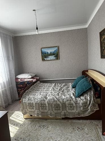 Продается дом 4 комн + времянка 3 комн . С косметическим ремонтом