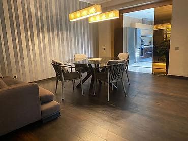 350 м², 5 комнат, Парковка, Амбарная, Утепленный