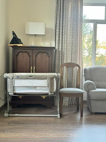 спальна: Детская приставная кроватка, С колесиками, цвет - Серый — 6