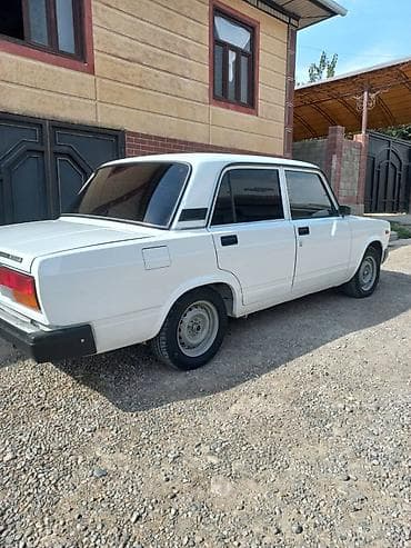 двигател на ваз: ВАЗ (ЛАДА) 2107: 2010 г., 1.6 л, Механика, Бензин, Седан — 1