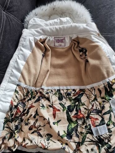 национальный пиджак: Продаю детскую б/у куртку. Очень тёплая, красивая. Можно стирать в — 2