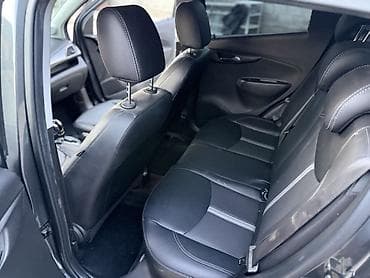 дешовая машина: Chevrolet Spark: 2019 г., 0.1 л, Вариатор, Бензин, Хэтчбэк — 10