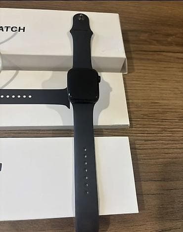 Apple Watch: Apple Watch (серия не указана), корпус темный, ремешок Sport черный — 2