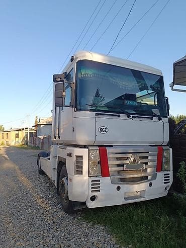 Сүйрөгүч, Renault, 2001 г., Прицепсиз — 1