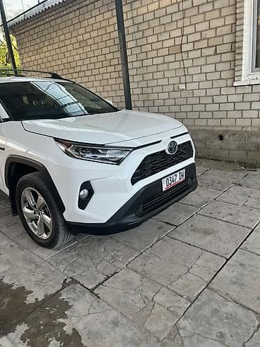 Продажа авто: Toyota RAV4: 2022 г., 2.5 л, Автомат, Бензин, Кроссовер — 2