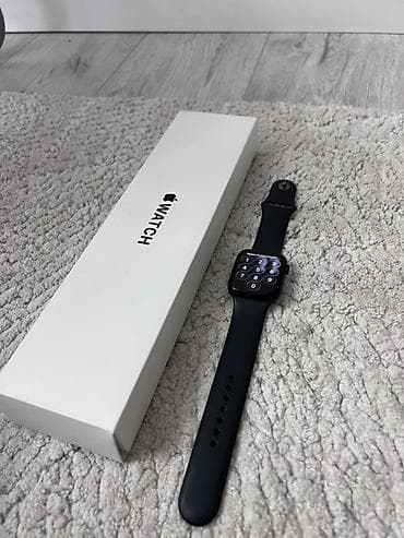 Apple Watch: Apple Watch — se 2 44mm 100akb коробка документы есть — 2