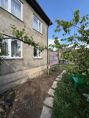 сдаю цум: Продаю 2-этажный дом, площадь - 180 кв.м. Центральная канализация — 3