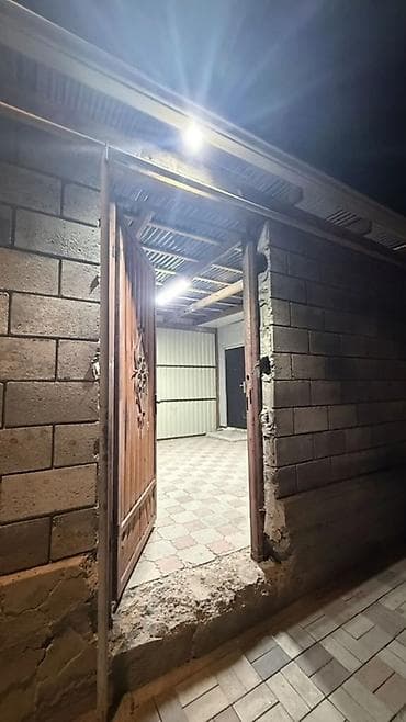 flat osh: 2 комнаты, Ак-Орго ж/м Агентство недвижимости, Только девушкам, от 1 года, от 1 месяца, от 3 месяцев, С мебелью частично — 1